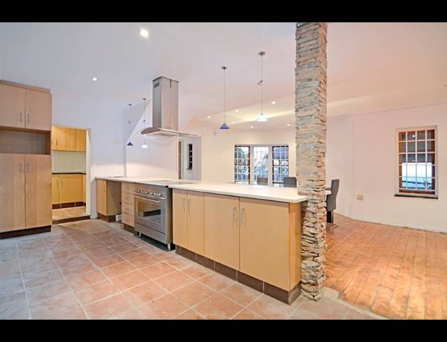 3 BEDROOM HOUSE FOR SALE IN MOUNTAIN VIEW